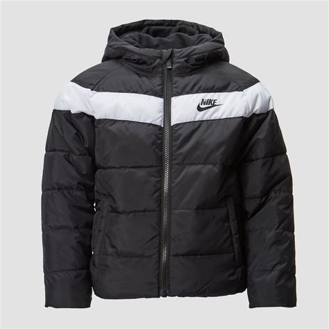 jongens winterjas nike zwart|Zwarte Nike Winterjassen voor kinderen online kopen .